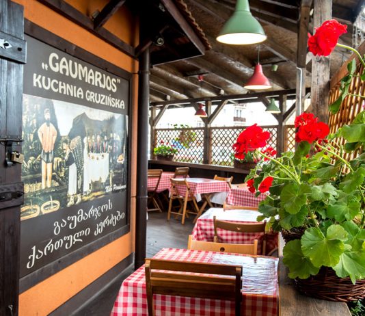 Restauracja Gaumarjos - kuchnia gruzińska