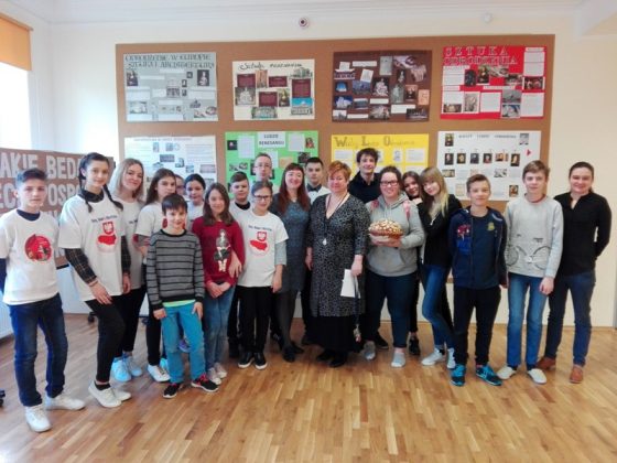 Wizyta dzieci z Polskiego Dziecięcego Teatru Lalek „ModernPol” przy Żytomierskim Obwodowym Związku Polaków na Ukrainie