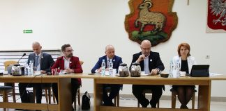 podczas Sesji Rady Miejskiej podjęto decyzję o odwołaniu Referendum w Piasecznie
