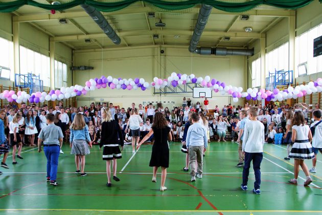 Szkoła w Gołkowie pożegnała dyrektora panią Alicję Czarnecką