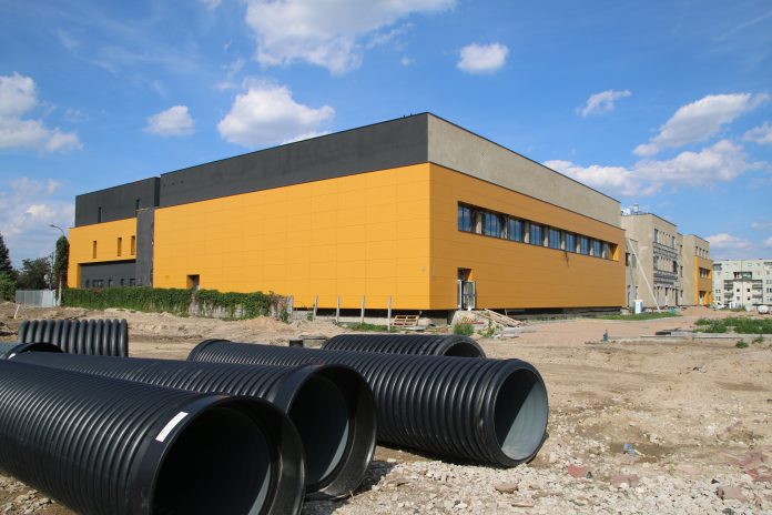Blisko 100 mln zł na inwestycje oświatowe CEM - foto Łukasz Wyleziński