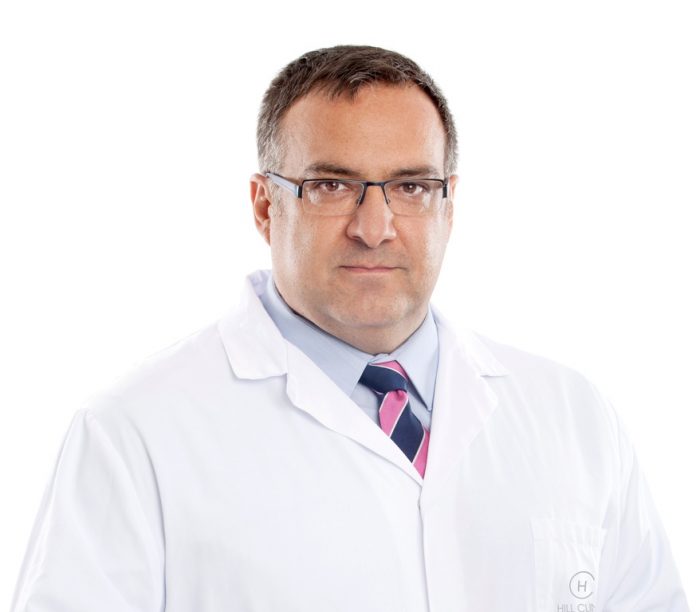 Doktor Fernando Gómez Sancha, światowej sławy urolog