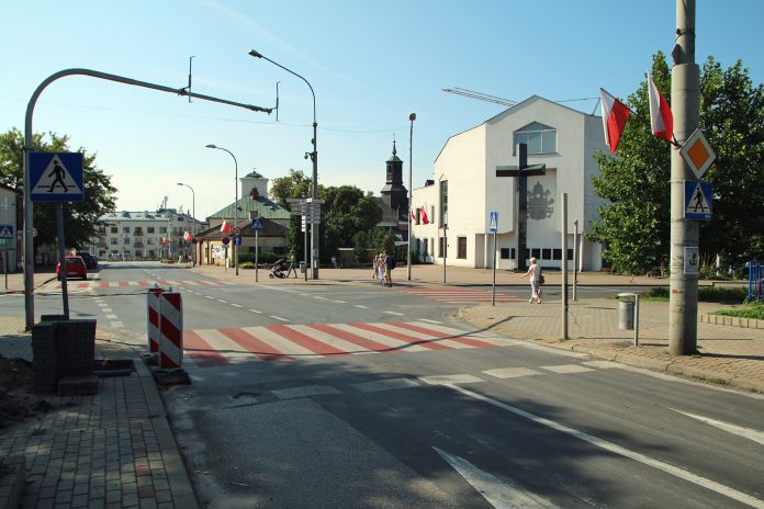 Brak świateł na skrzyżowaniu ul. Puławskiej z Jana Pawła II i Chyliczkowską