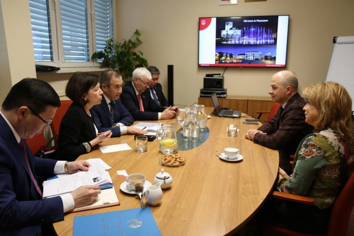 delegacja z Kazachstanu