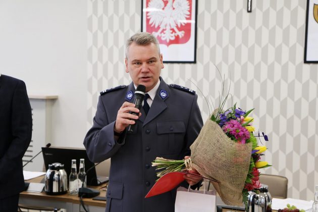 Komendant Powiatowy Policji na sesji RM