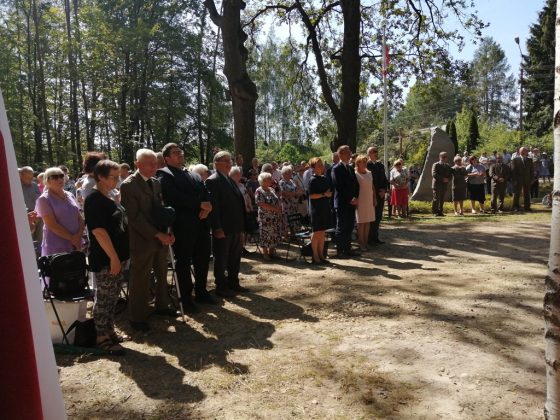 75. rocznica walk powstańczych w lasach Chojnowskich oraz pacyfikacji wsi Chojnów