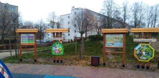 Tablice edukacyjne przy ul. Aleja Róż - foro Violetta Kucharska