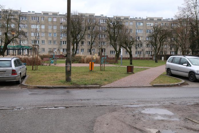 Przebudowa ulicy Aleja Róż w Piasecznie Al. Róż - stan obecny, foto Anna Grzejszczyk