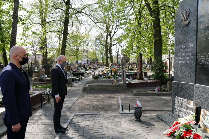 Pielęgnujmy pamięć o historii naszego narodu Pielęgnujmy pamięć o historii naszego narodu