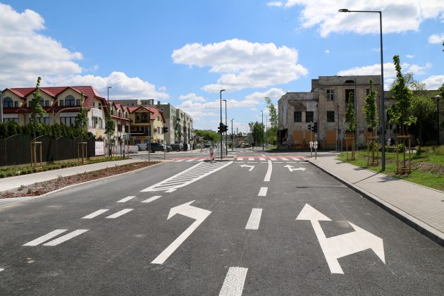Wyremontowane skrzyżowanie ulic Dworcowej, Jana Pawła II i Jarząbka w Piasecznie