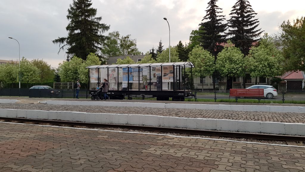Mobilna Galeria Kolejowa. Wystawa Budżetu Obywatelskiego w Piasecznie