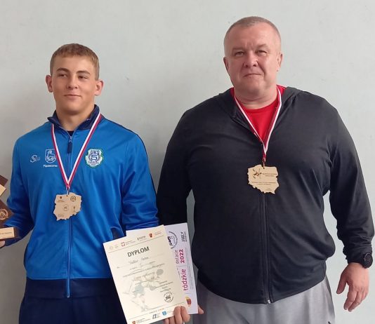 Antoni Tretter ze złotym medalem Mistrzostw Polski U-15 w Zapasach