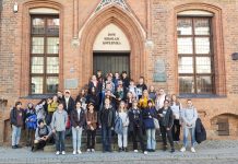 Dofinansowanie wycieczek dla uczniów - projekt MEiN "Poznaj Polskę"