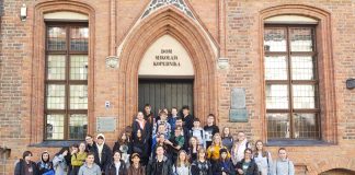 Dofinansowanie wycieczek dla uczniów - projekt MEiN "Poznaj Polskę"
