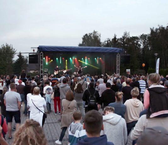 Zrzut ekranu z filmu. Filmowa relacja z Dni Józefosławia 2022