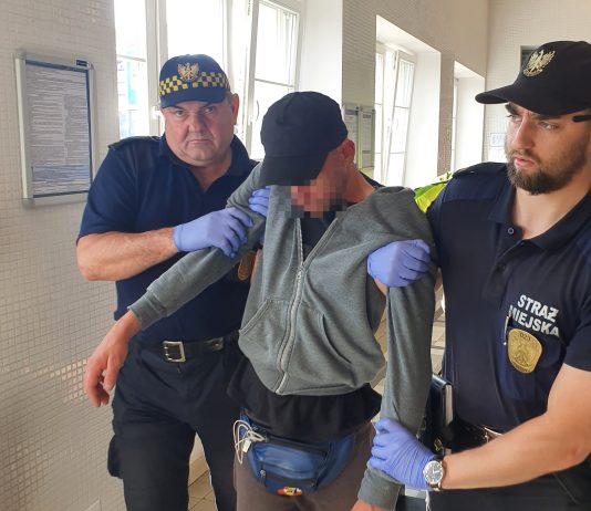 Nietrzeźwi z Piaseczna trafiają do stołecznej Izby Wytrzeźwień