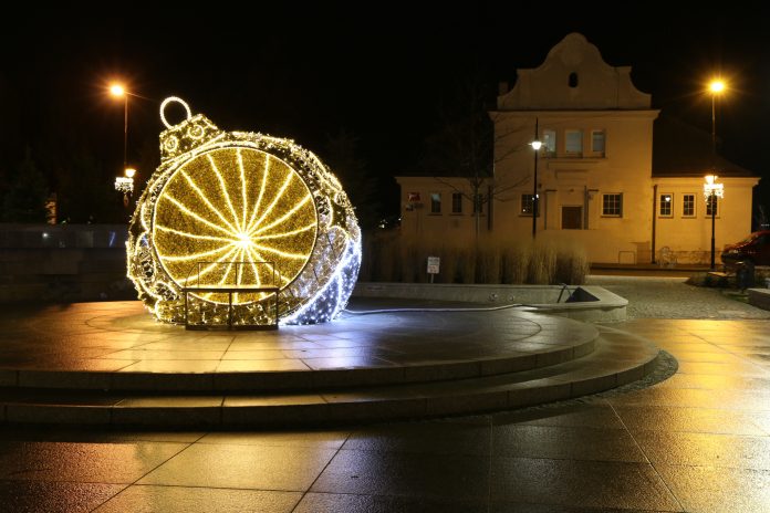 Świąteczne iluminacje w Piasecznie