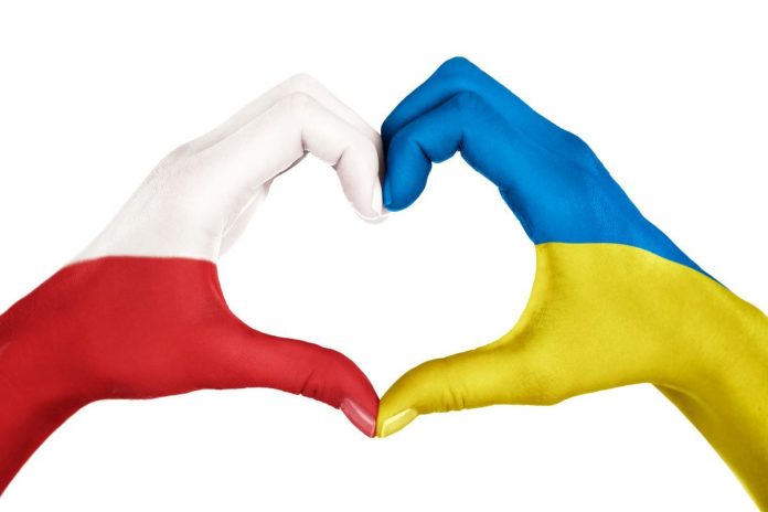 Piaseczno dla Ukrainy – zajęcia warsztaty punkty pomocy Polska Ukraina
