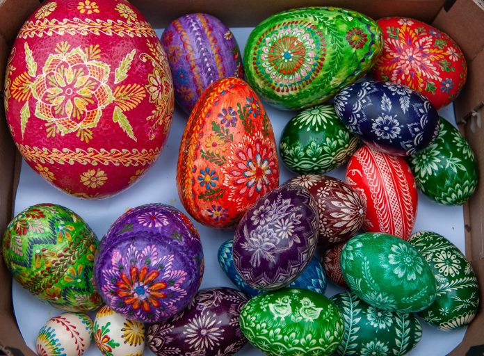 Życzenia wielkanocne Pisanki - kiermasz wielkanocny