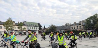 Wycieczka rowerowa - start rynek w Piasecznie