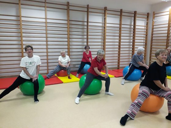 Gimnastyka dla seniorów w GOSiR Piaseczno
