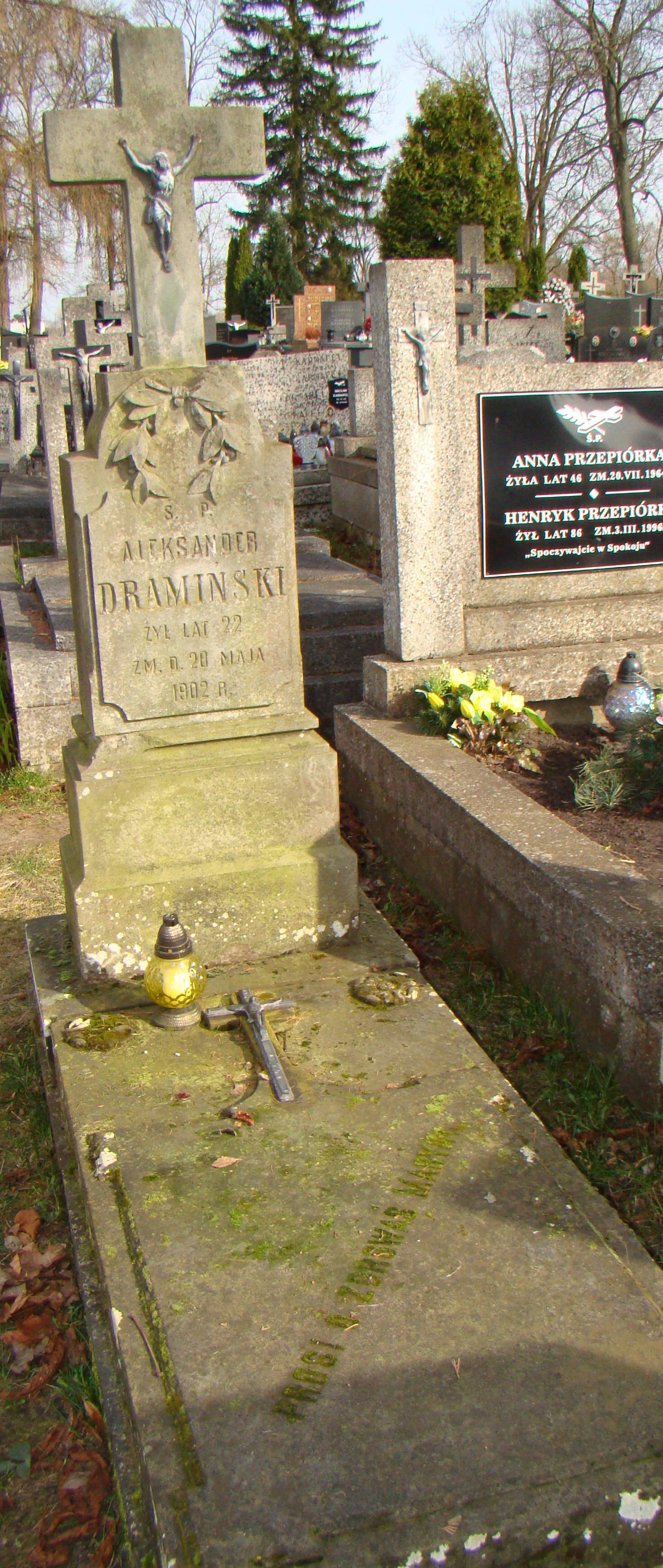 Grób Aleksandra Dramińskiego