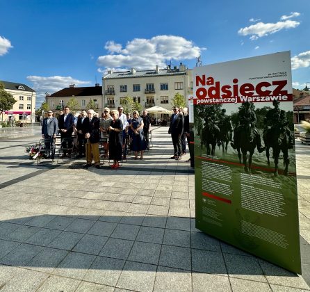 Wystawa "Na odsiecz powstańczej Warszawie"