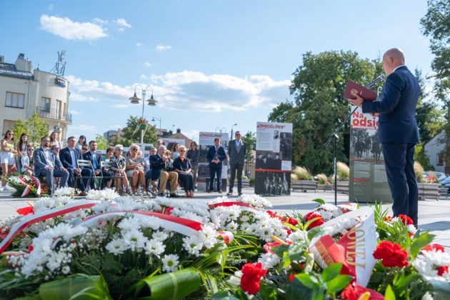 Wystawa "Na odsiecz powstańczej Warszawie"