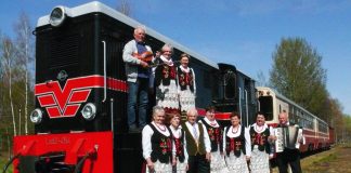 Święto Wojska Polskiego z Koleją Wąskotorową i Kłosowiankami