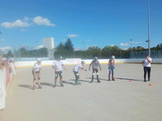 Olimpiada Specjalna na Wrotkach i Łyżworolkach Foto: KOS KOMANDOS