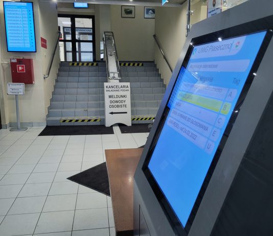 Automat biletów kolejkowych w Urzędzie Miasta i Gminy Piaseczno