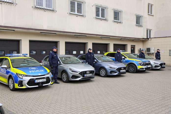 Nowe samochody dla policji