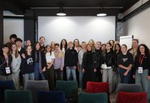 erasmus - grupa młodzieży z opiekunami