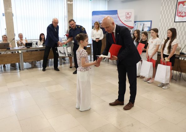 Laureaci konkursu Straży Miejskiej w Piasecznie