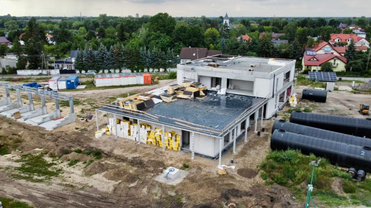 budowa boisko z zapleczem w Żabieńcu