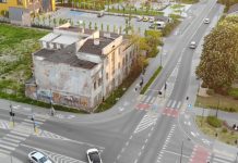 zniszczony budynek z drona