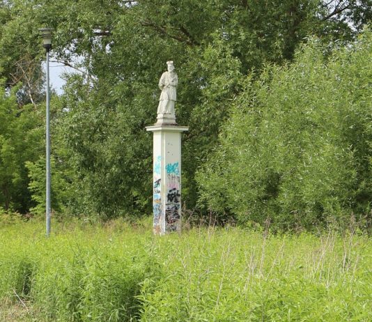 figura św. Jana Nepomucena