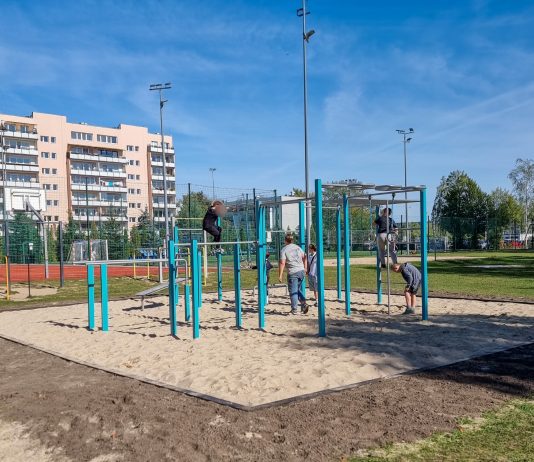 street workut sikorskiego