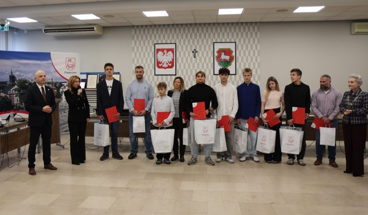 zawodnicy i trenerzy judo Ikizama na sesji RM w Piasecznie