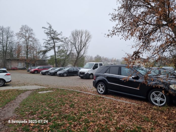 parking dworcowa (1) parking