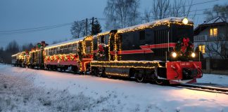 Wycieczka pociągiem wąskotorowym po prezenty