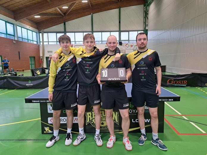 Zwodnicy UKS Return Piaseczno - od lewej Kacper Weikum, Feliks Gulan, Michał Galas, Jakub Kuźmicz