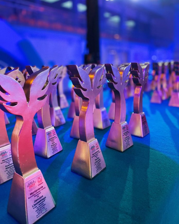 NAGRODY I WYRÓŻNIENIA BURMISTRZA MIASTA I GMINY PIASECZNO ZA WYNIKI SPORTOWE ORAZ DZIAŁALNOŚĆ SPORTOWĄ W 2025 ROKU