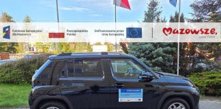 czarny samochód ekodoradcy