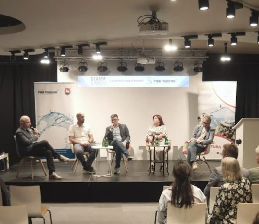 Czy zabraknie wody w kranach? Mieszkańcy rozmawiali o wodzie