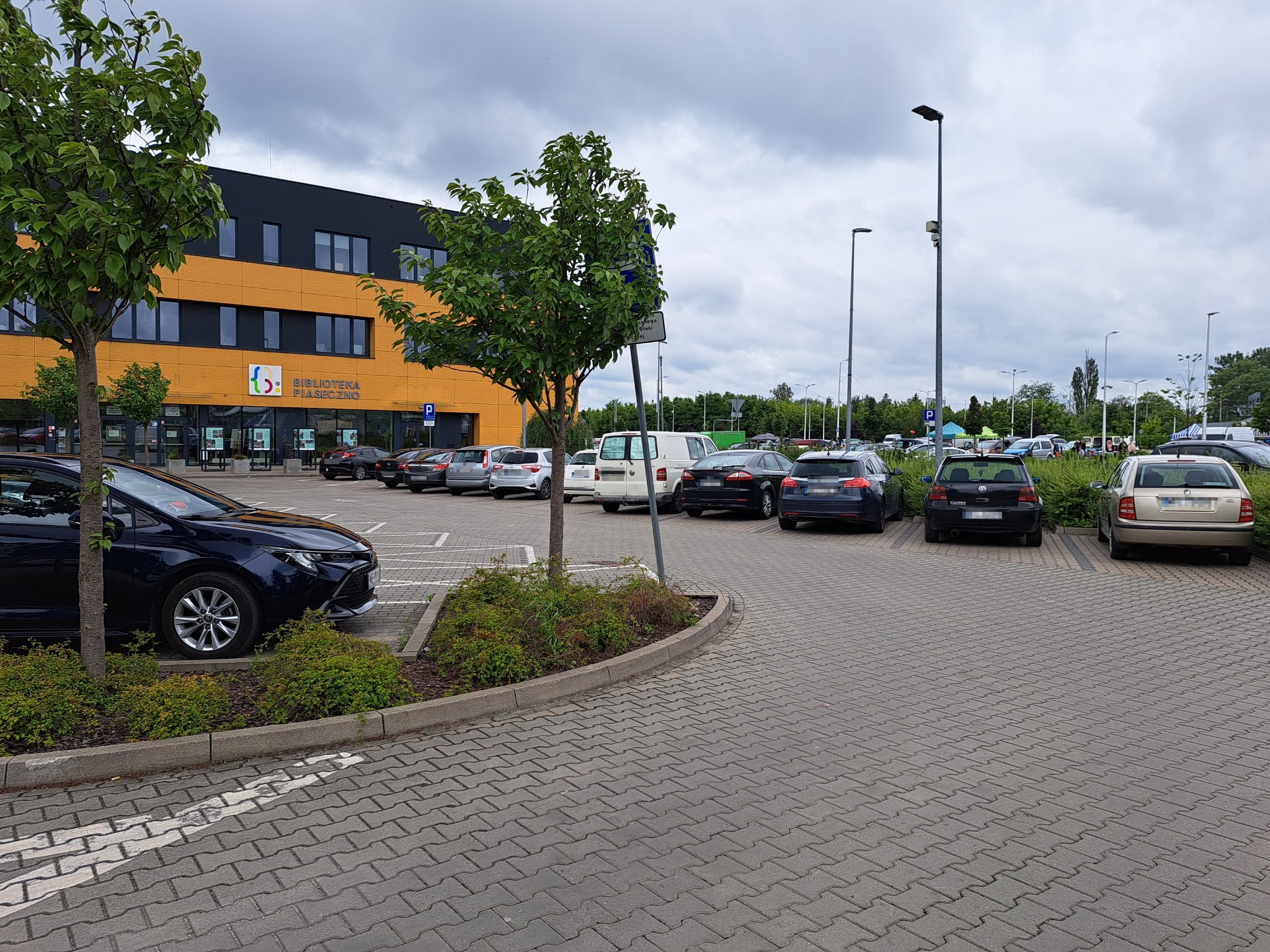 parking i samochody