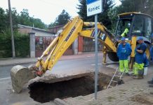 Zamknięcie ul. Żeromskiego w Piasecznie z powodu awarii wodociągu