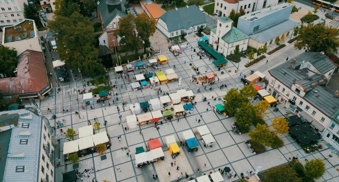 Jarmark w Piasecznie! Relacja filmowa z 21. Jarmarku Piaseczyńskiego 2026
