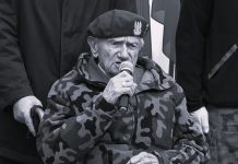 Zmarł Władysław Sieradzki mężczyzna w stroju wojskowym